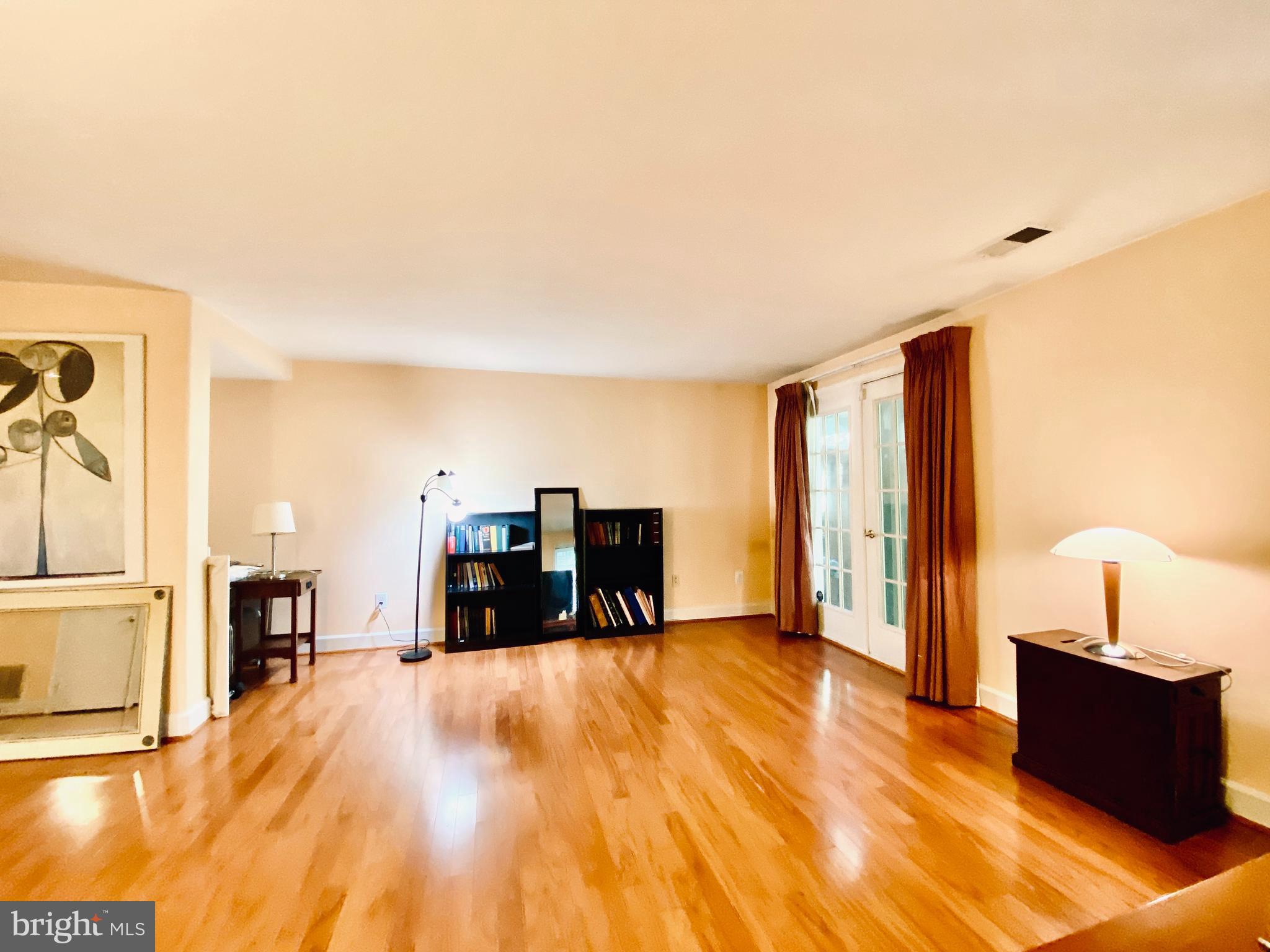 PENDERBROOK - Residential