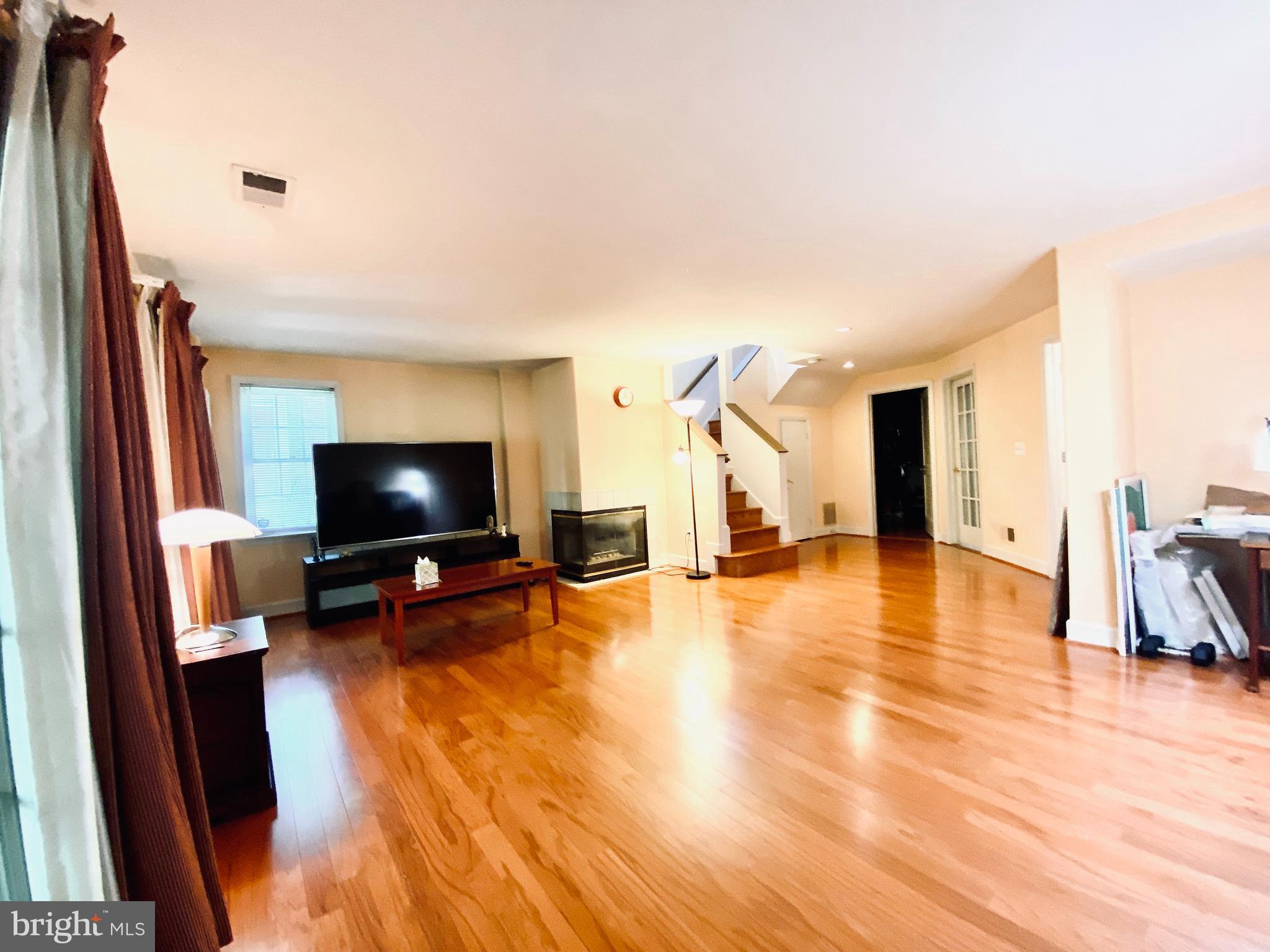 PENDERBROOK - Residential