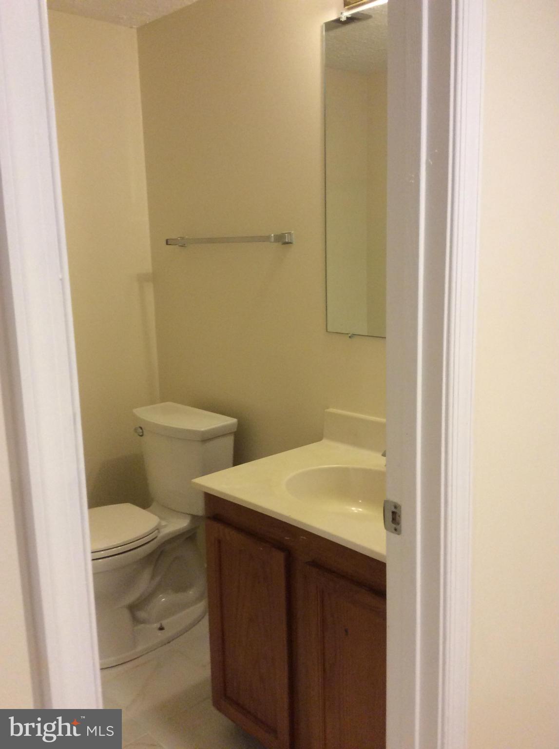 LIFESTYLE AT SULLY STATION - Residential Lease