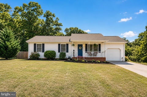 Homes For Sale - 10417 Skinner Hill Drive<br/> FREDERICKSBURG, VA 22408
