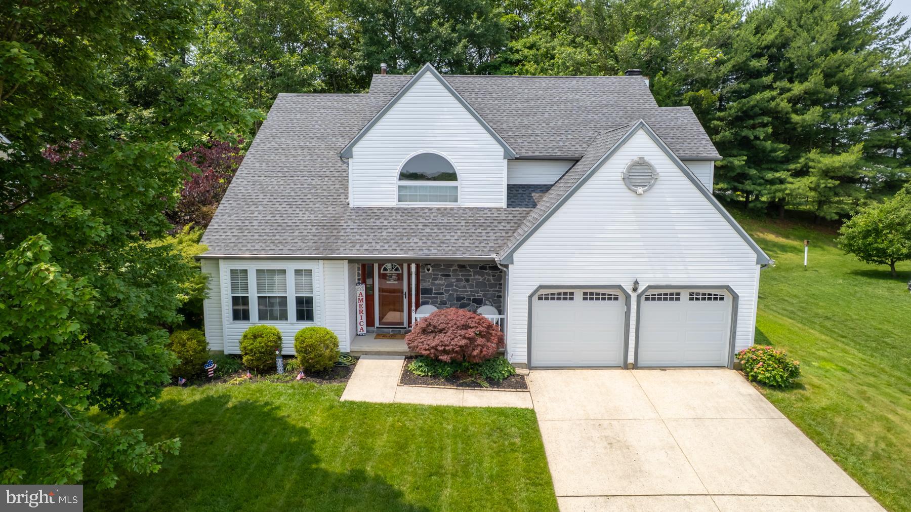8 GREENWOOD DRIVE