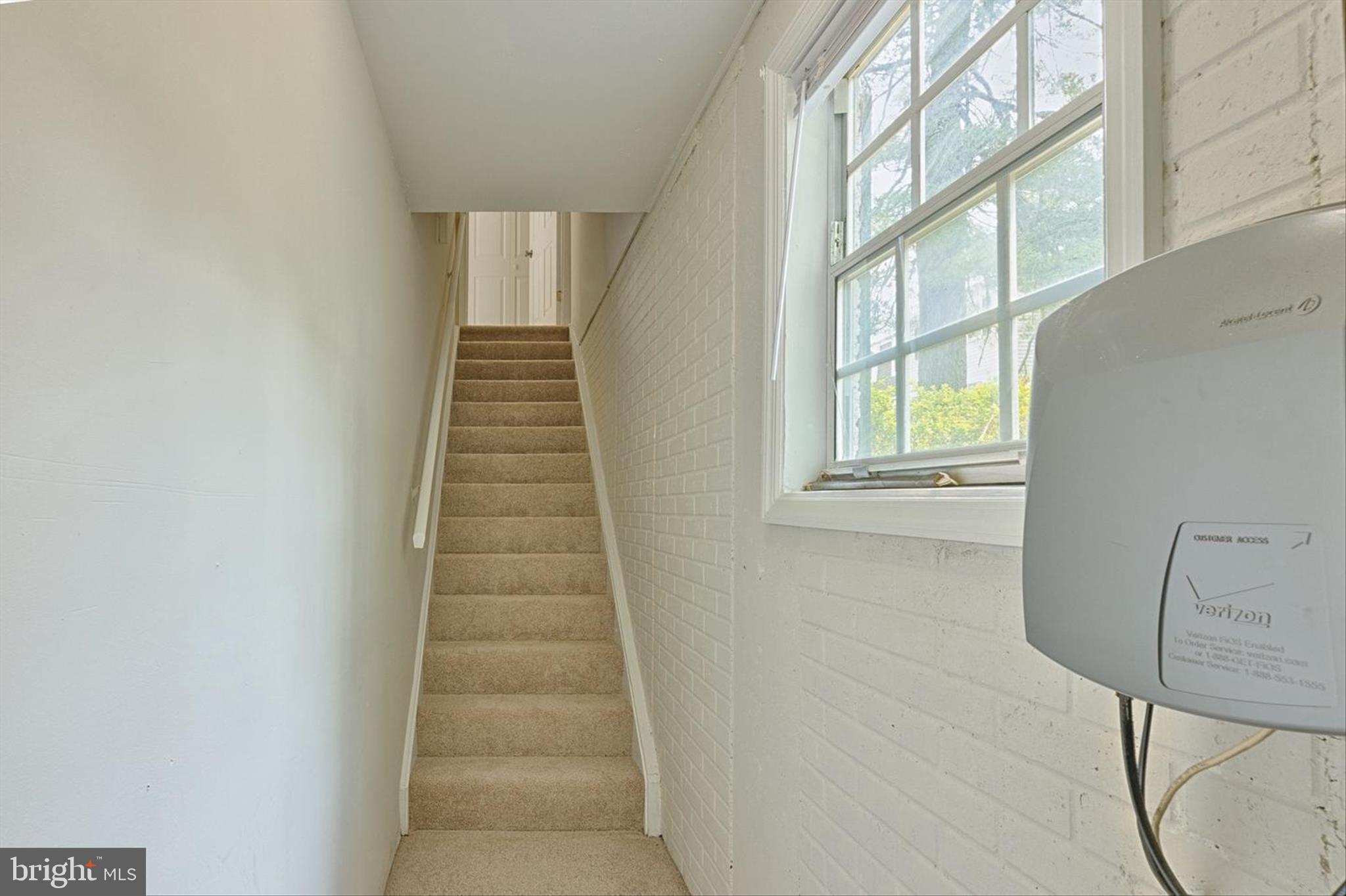 CROFTON MEWS CONDO - Residential