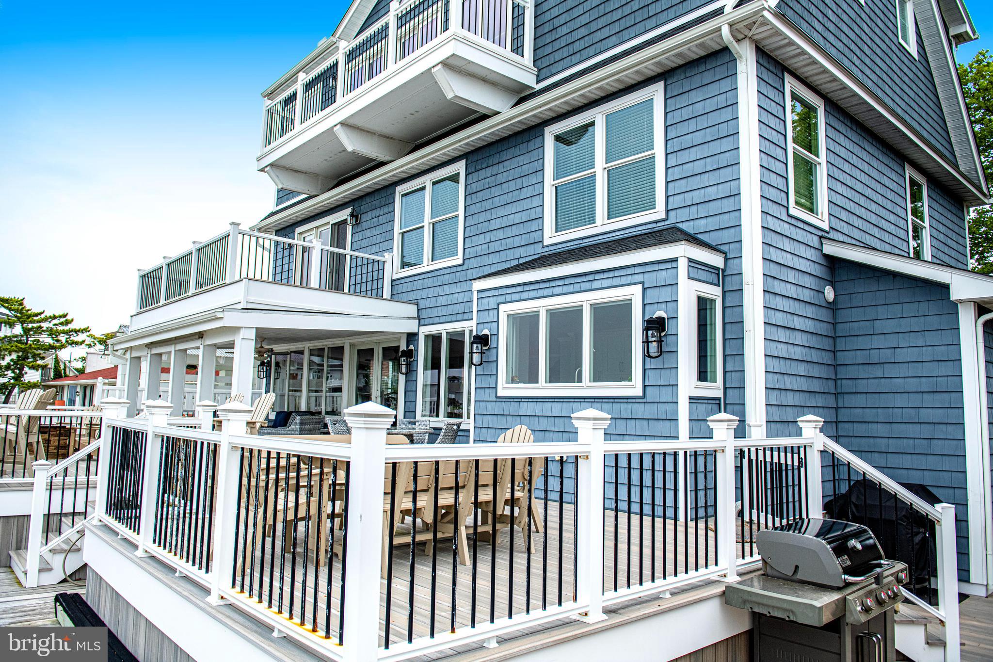 CAINE KEYS II EXT - Residential