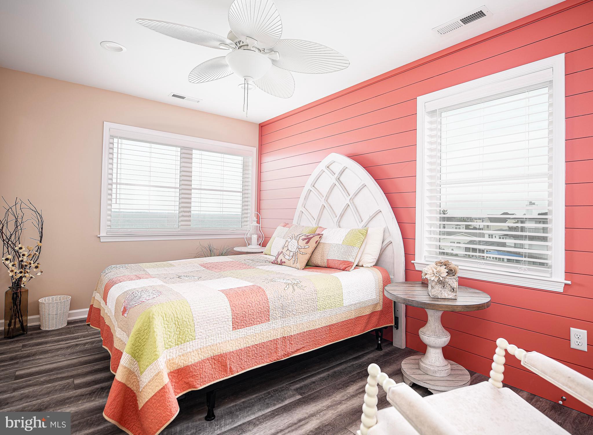 CAINE KEYS II EXT - Residential