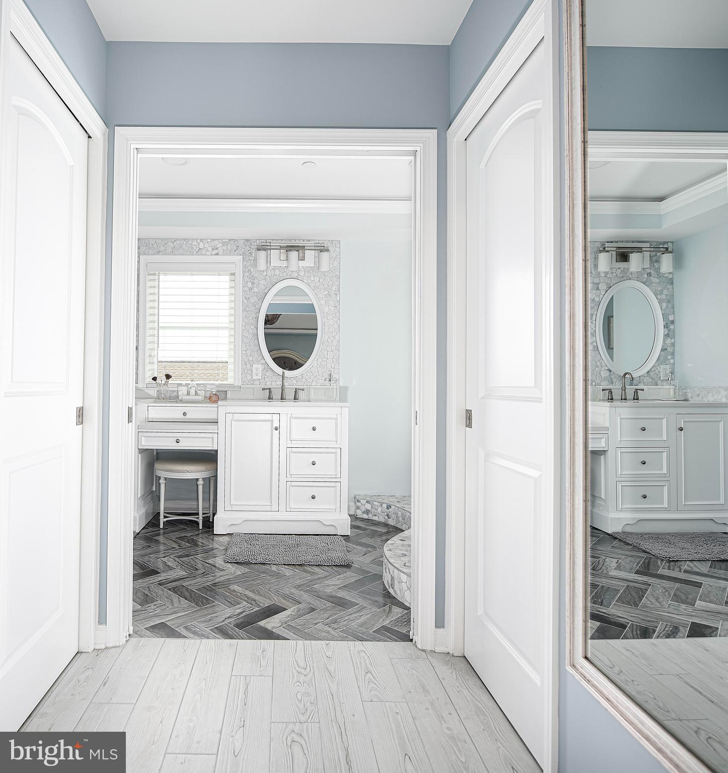 CAINE KEYS II EXT - Residential