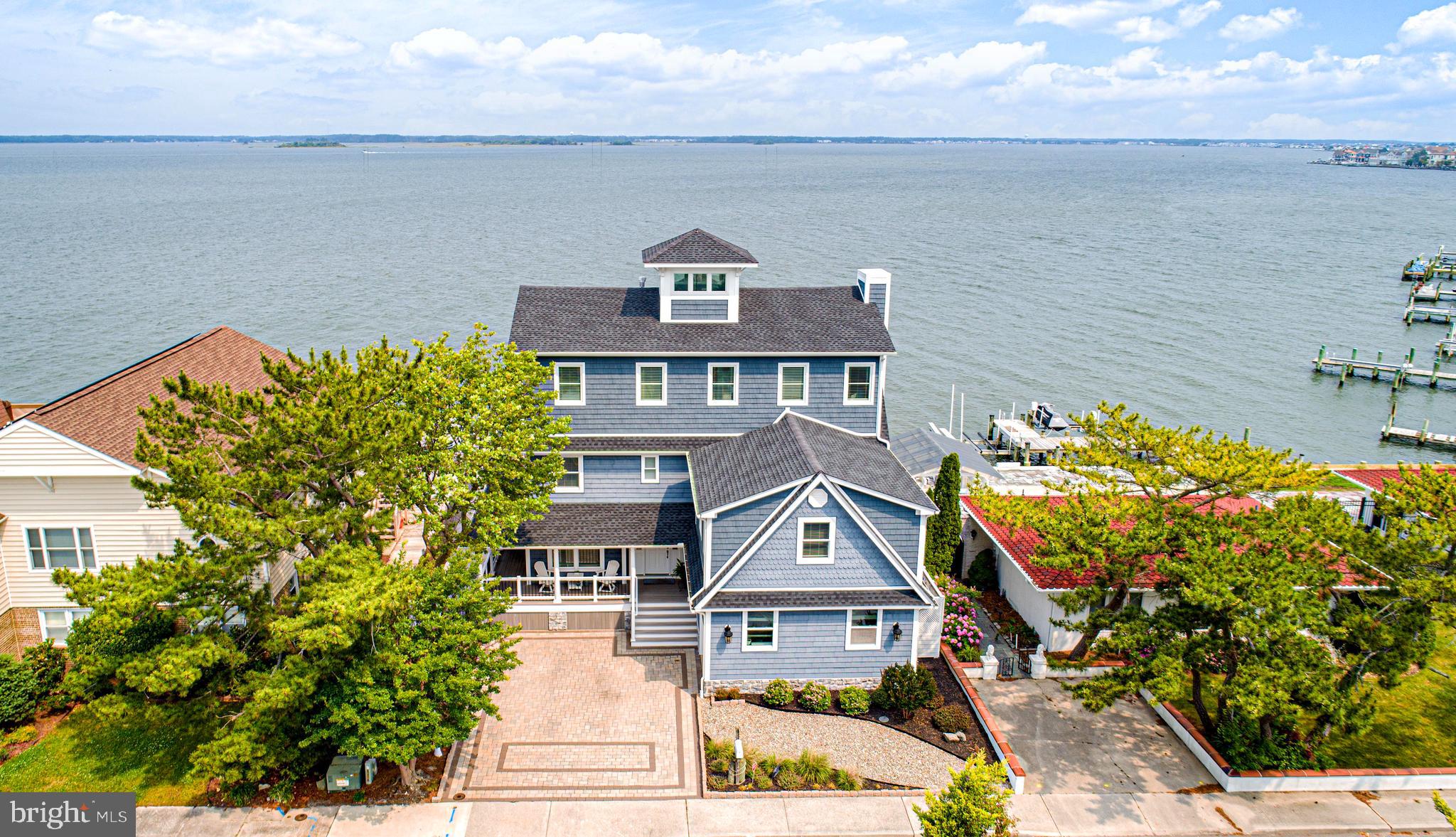 CAINE KEYS II EXT - Residential