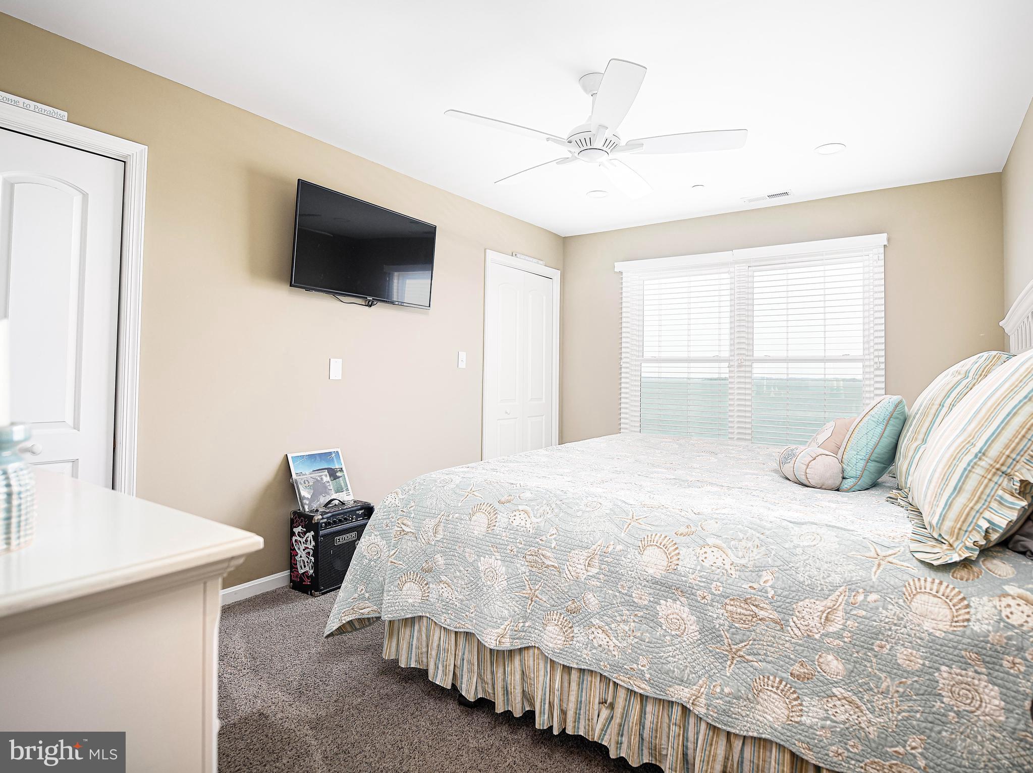 CAINE KEYS II EXT - Residential