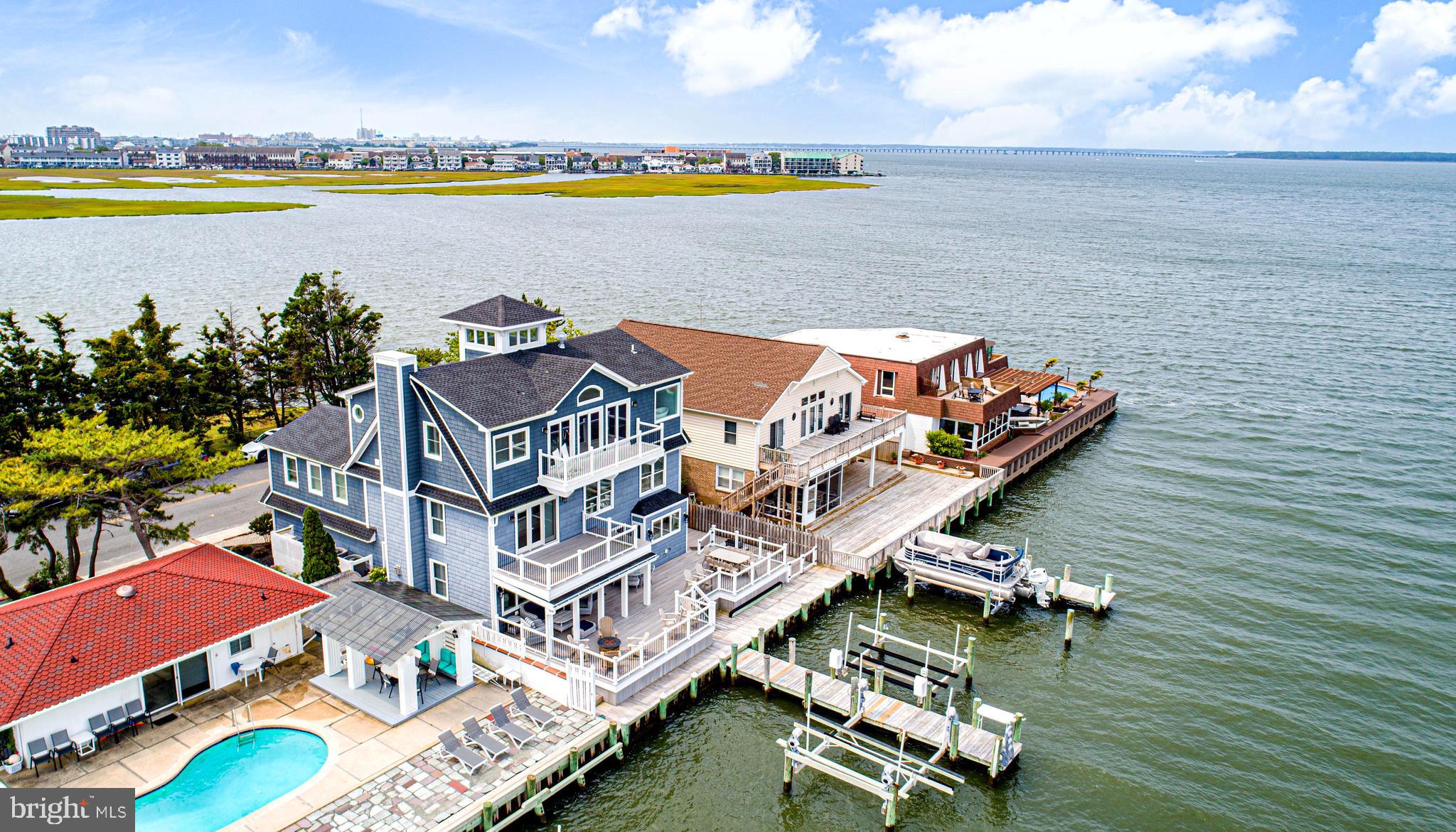 CAINE KEYS II EXT - Residential