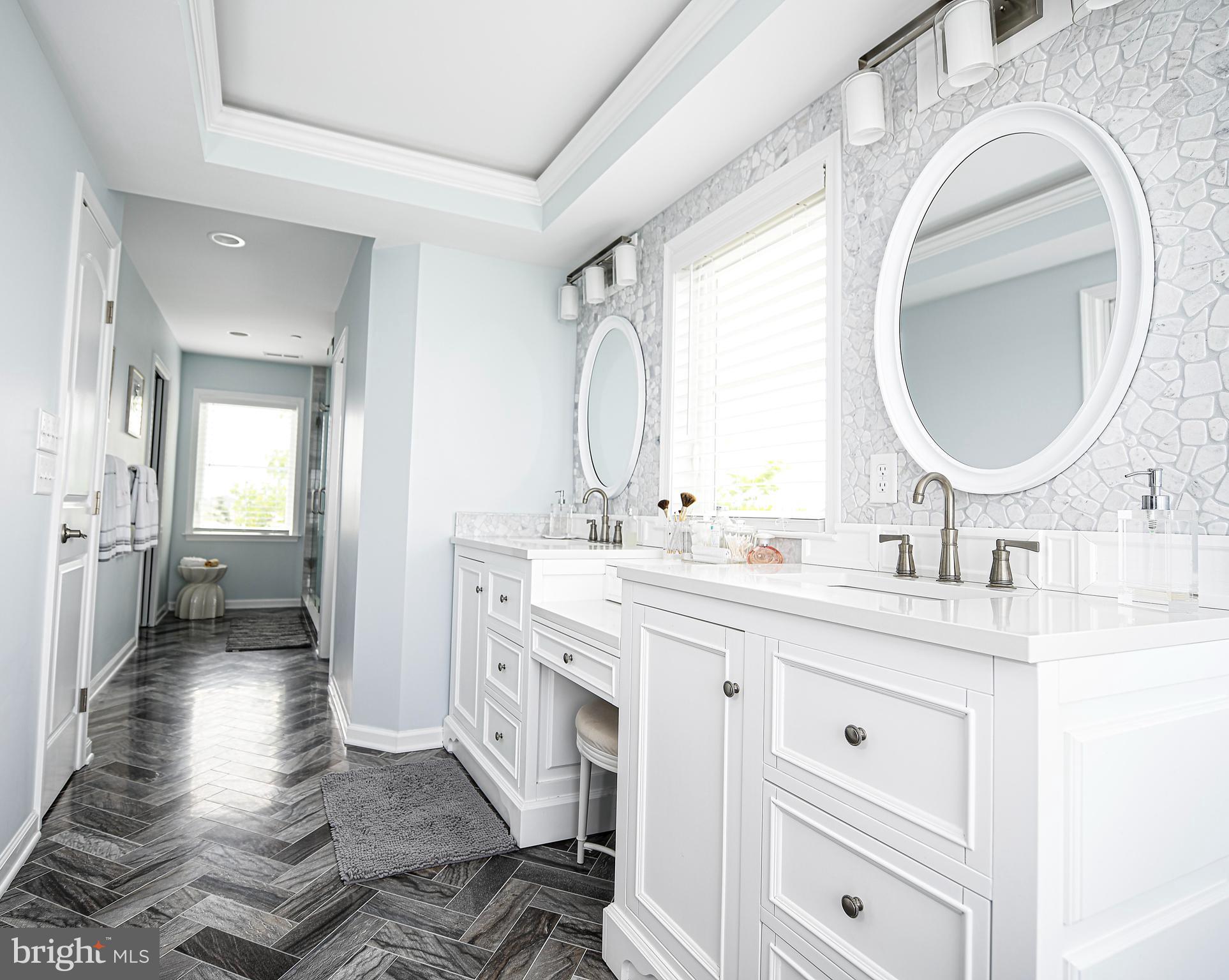 CAINE KEYS II EXT - Residential