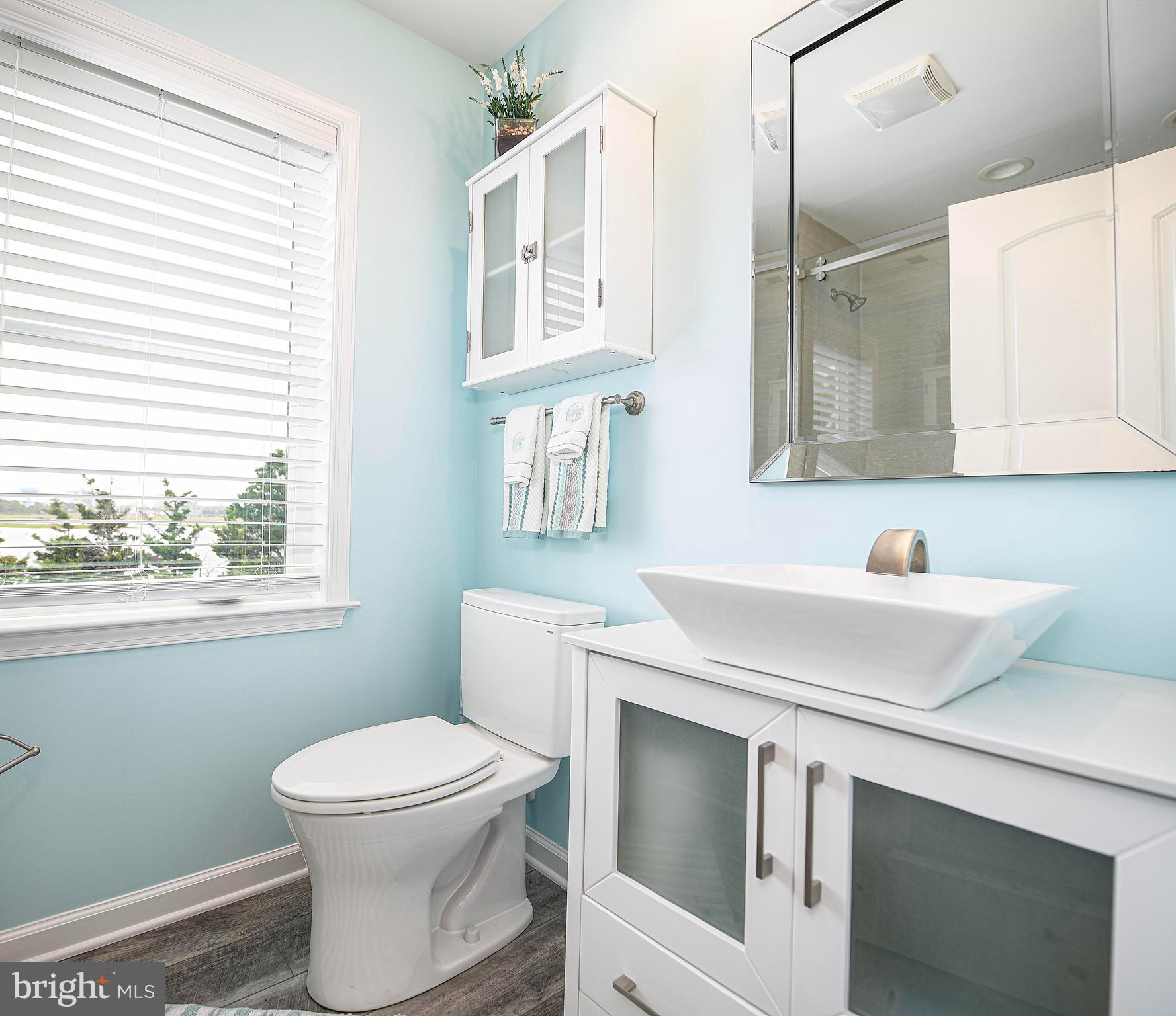 CAINE KEYS II EXT - Residential