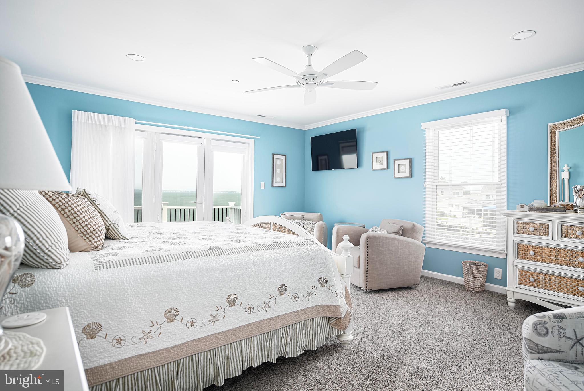 CAINE KEYS II EXT - Residential