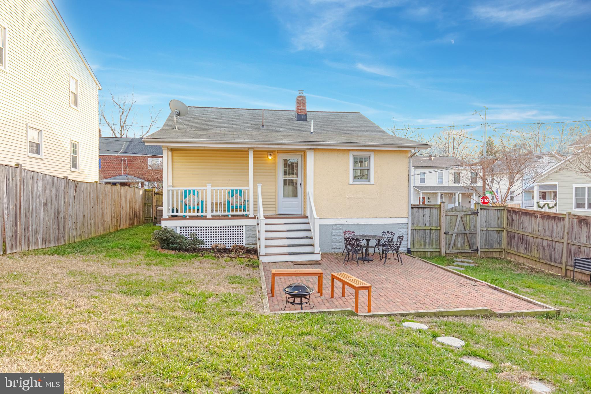 DEL RAY - Residential Lease