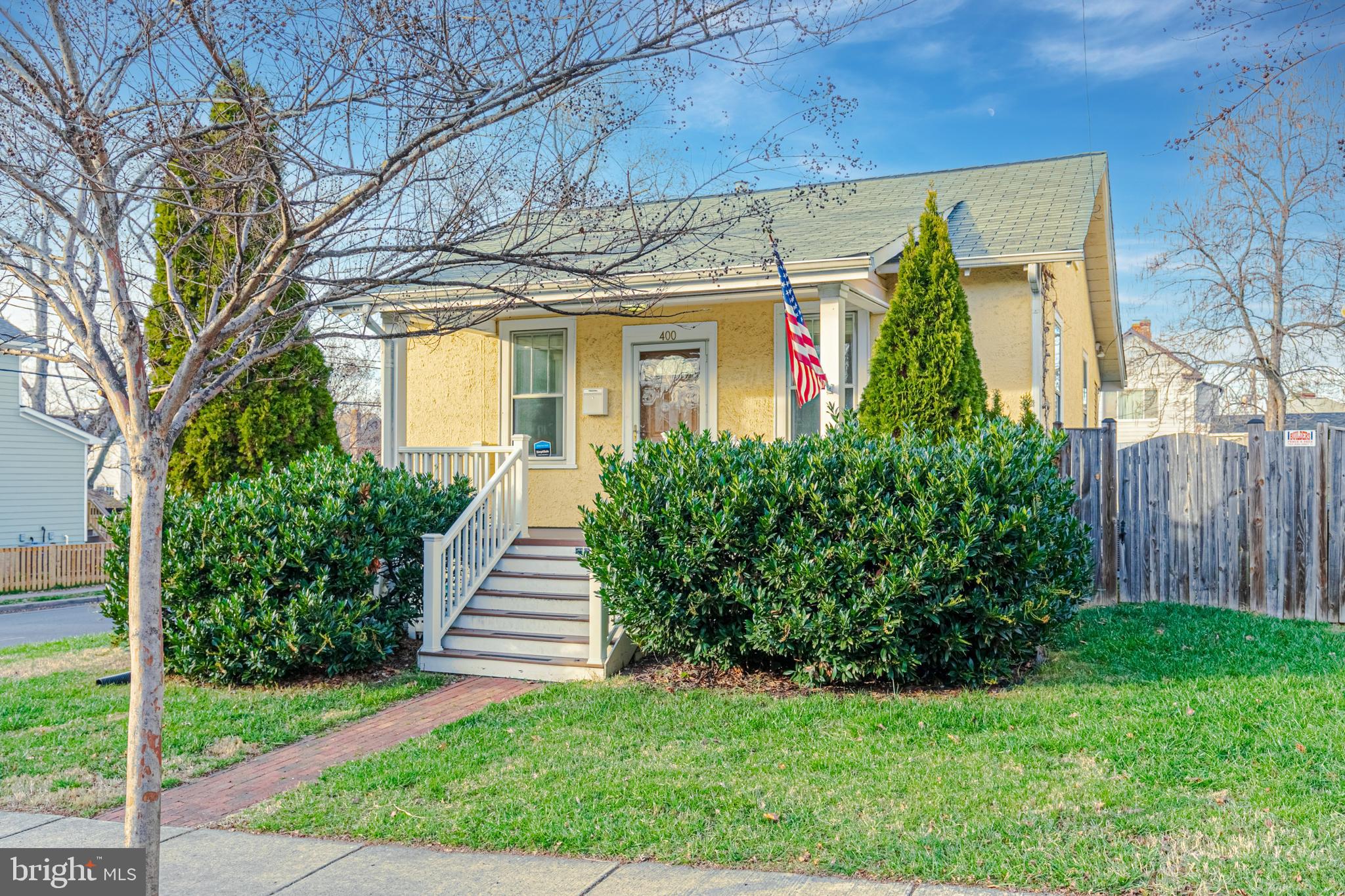 400 CLIFFORD AVENUE