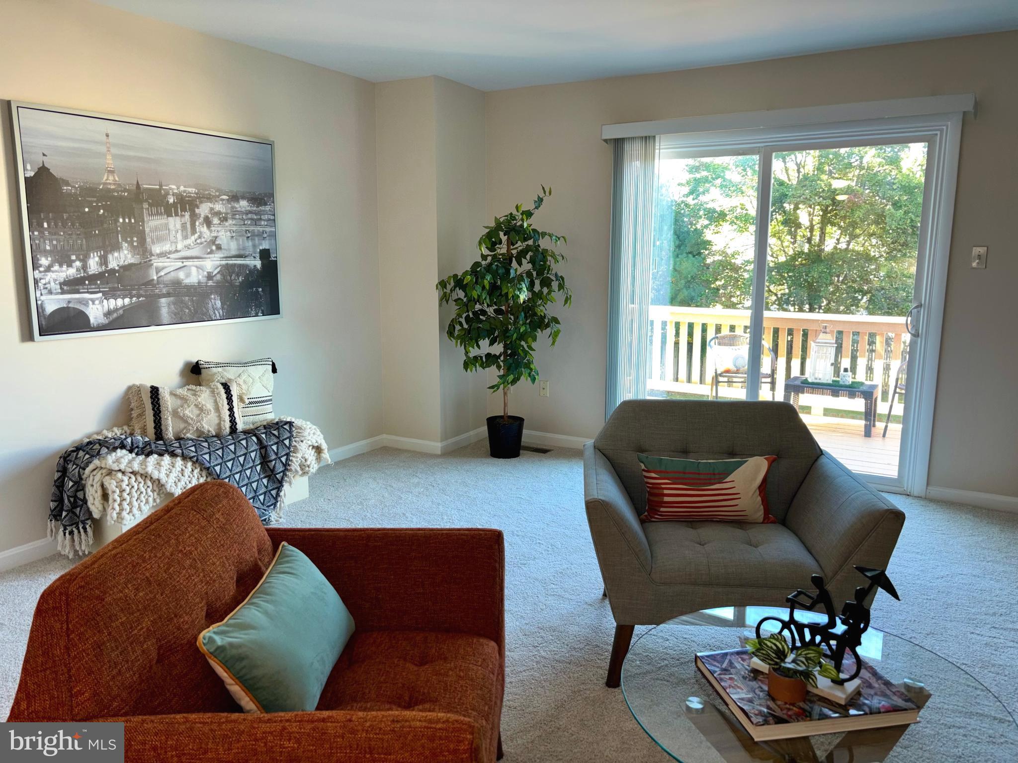 CEDARSIDE FARM - Residential