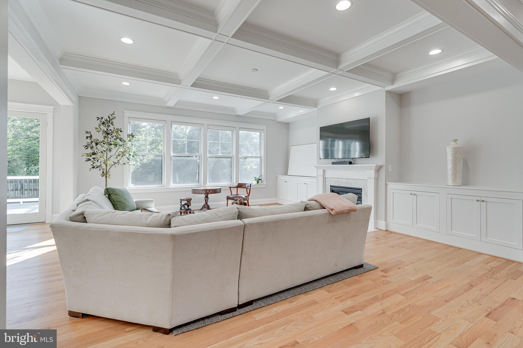 EL NIDO ESTATES - Residential