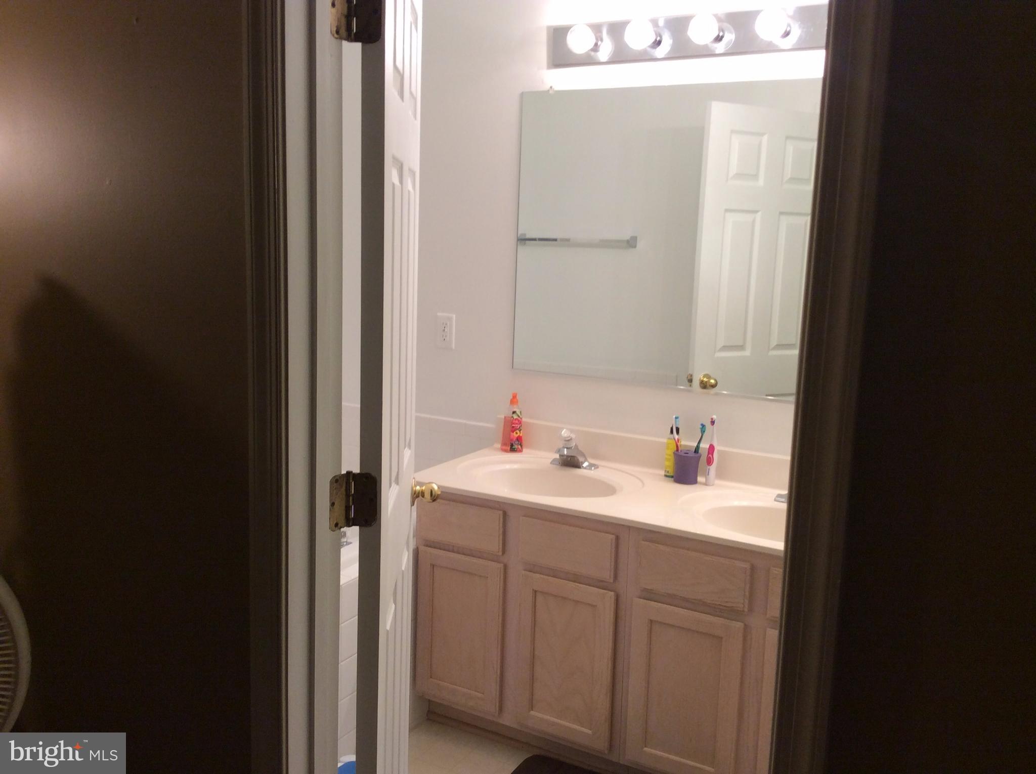 MARLTON TOWN CENTER - Residential