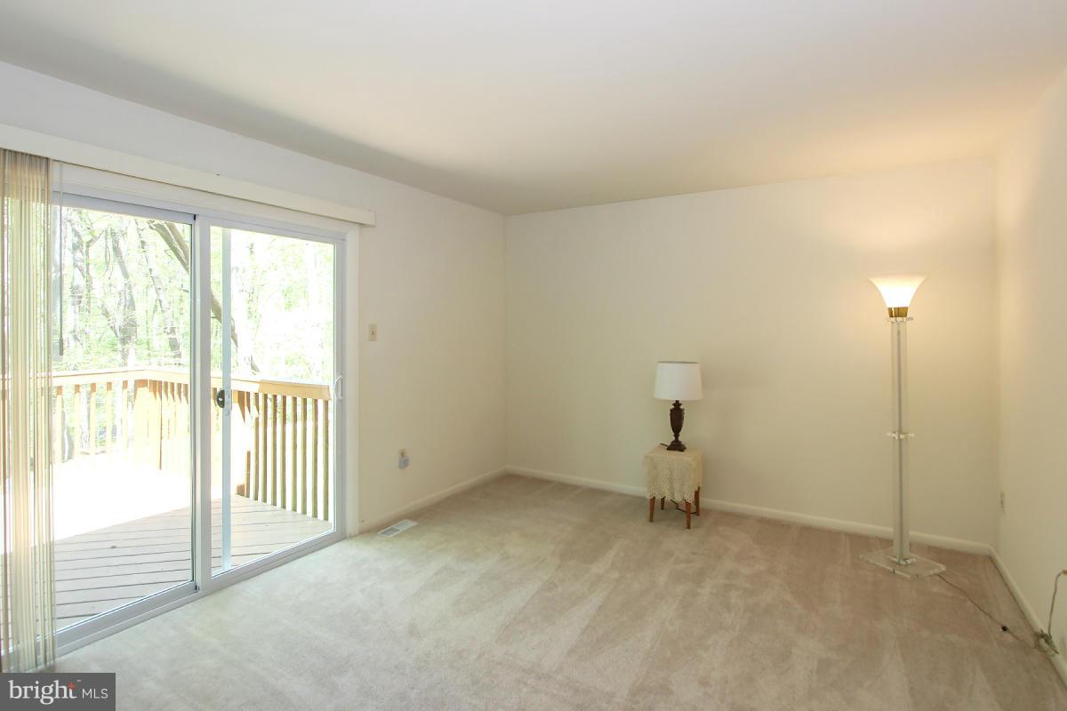 SIMPSON WOODS - Residential