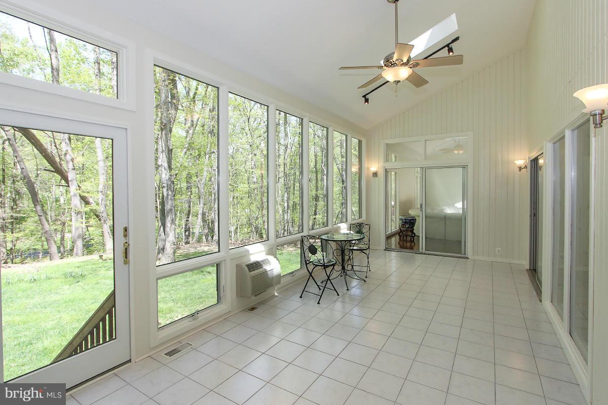 SIMPSON WOODS - Residential