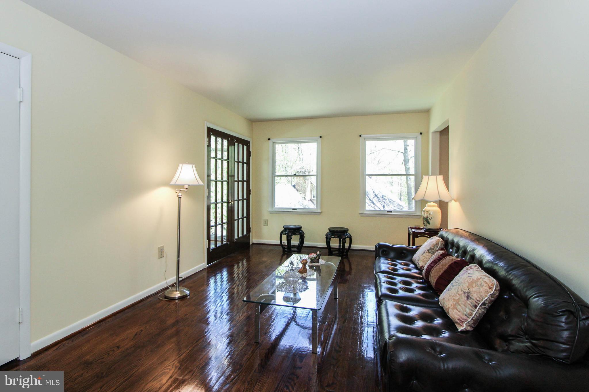 SIMPSON WOODS - Residential