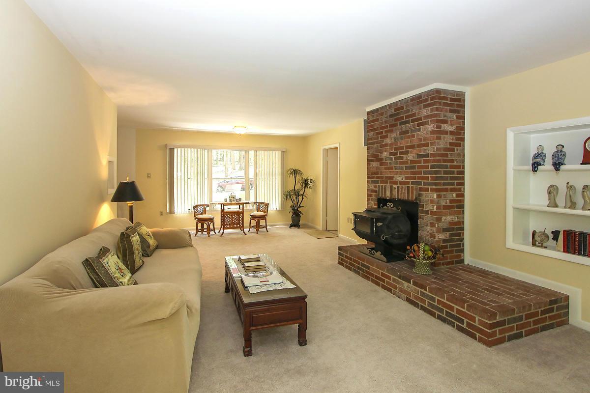 SIMPSON WOODS - Residential