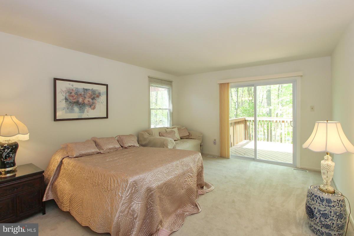 SIMPSON WOODS - Residential