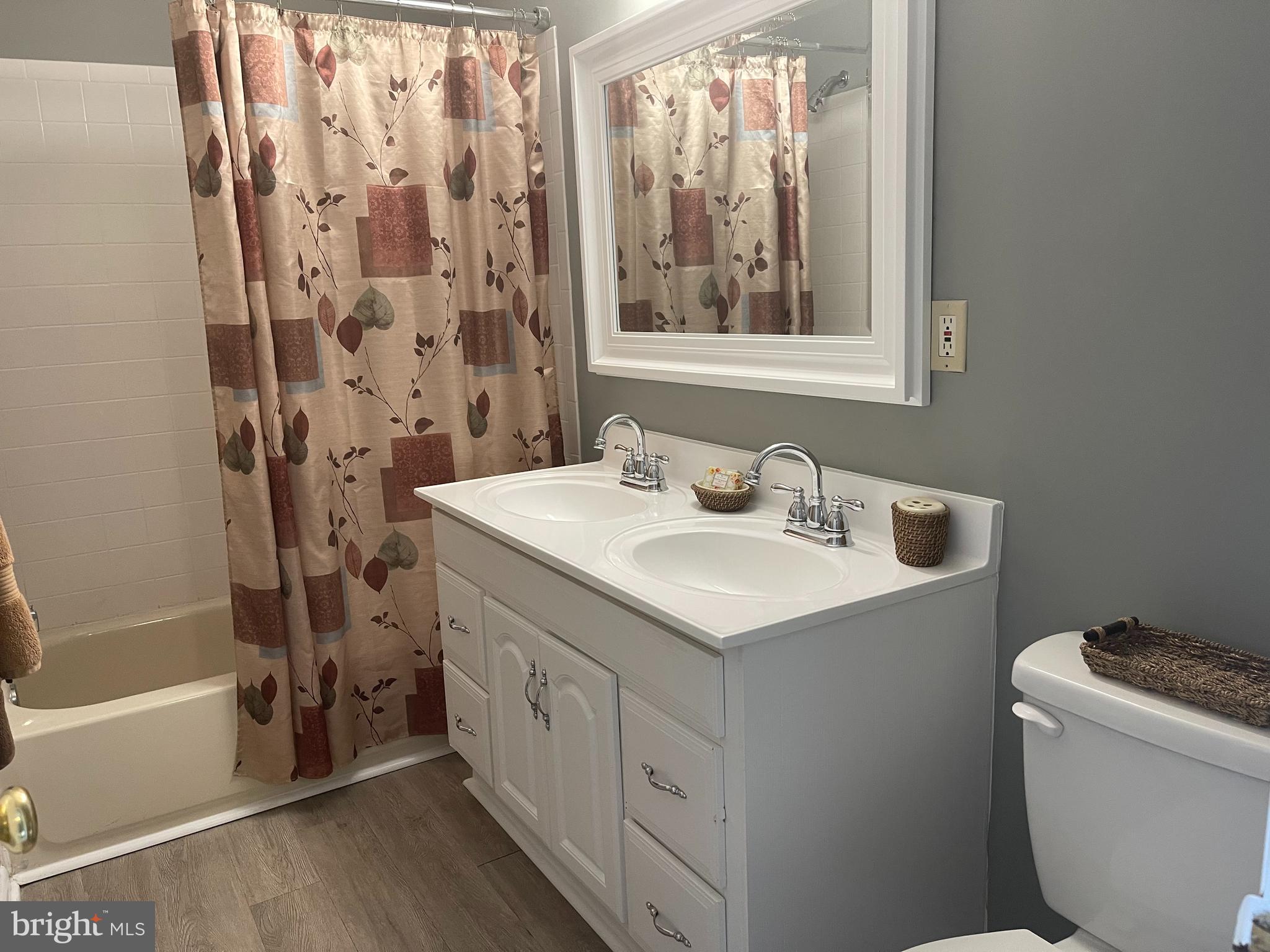 IRONGATE II - Residential