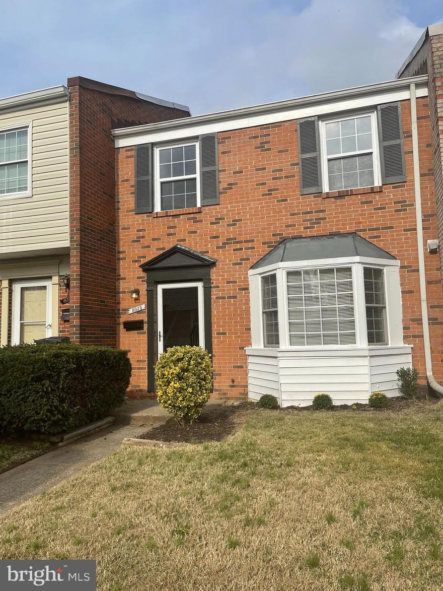 Seller reserves right to accept offer sooner ! Welcome Home !  Enjoy Beautiful 3 bedroom 1full 1 half bath**  over 1300sqft of living space.**Own Your Own Home **  Stop Making Your Landlord Rich ** Begin Homeownership Here ***Freshly Painted, New Floors, New Mirror, New Lighting, New Hot water Heater
Cozy  Spacious Primary Bedroom  , Large Closets,  Lovely Bay Window in Kitchen w. Breakfast Nook, Gas Stove, Dishwasher, Washer & Dryer.   Family Room  waiting for your Big Screen TV ** with New Sliding Doors walkout to patio with shed in fenced back yard . Near Shopping, Restaurants, I-66,Schools and more. 
Seller says sell.. Bring all offers !