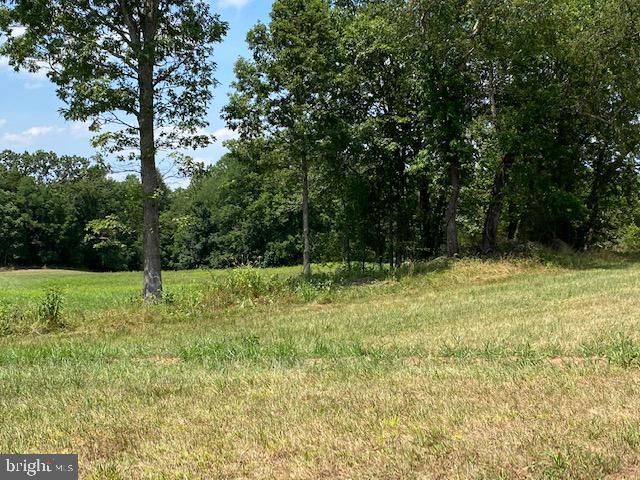 MOUNTAIN VIEW - Land