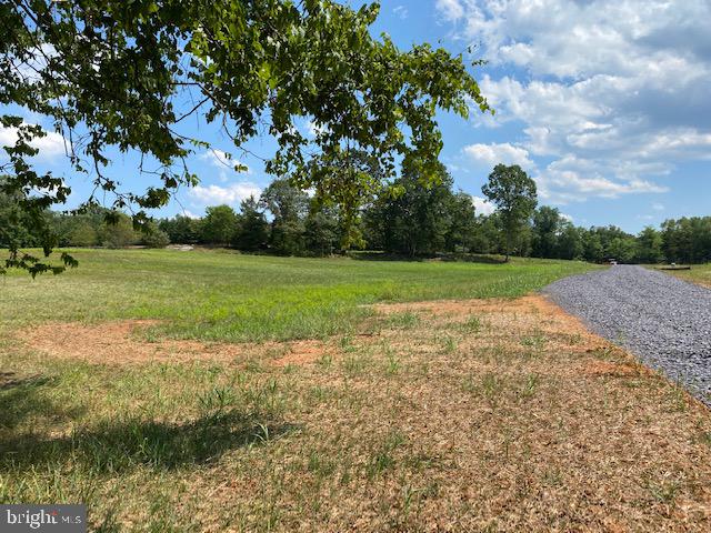 MOUNTAIN VIEW - Land