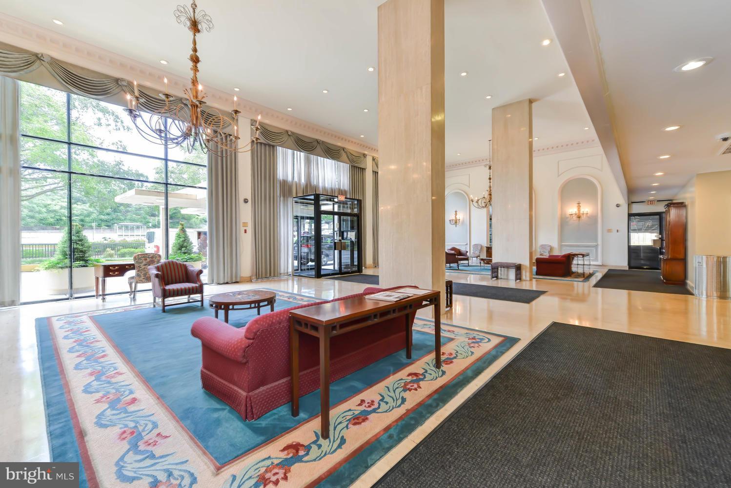 HORIZON HOUSE - Residential