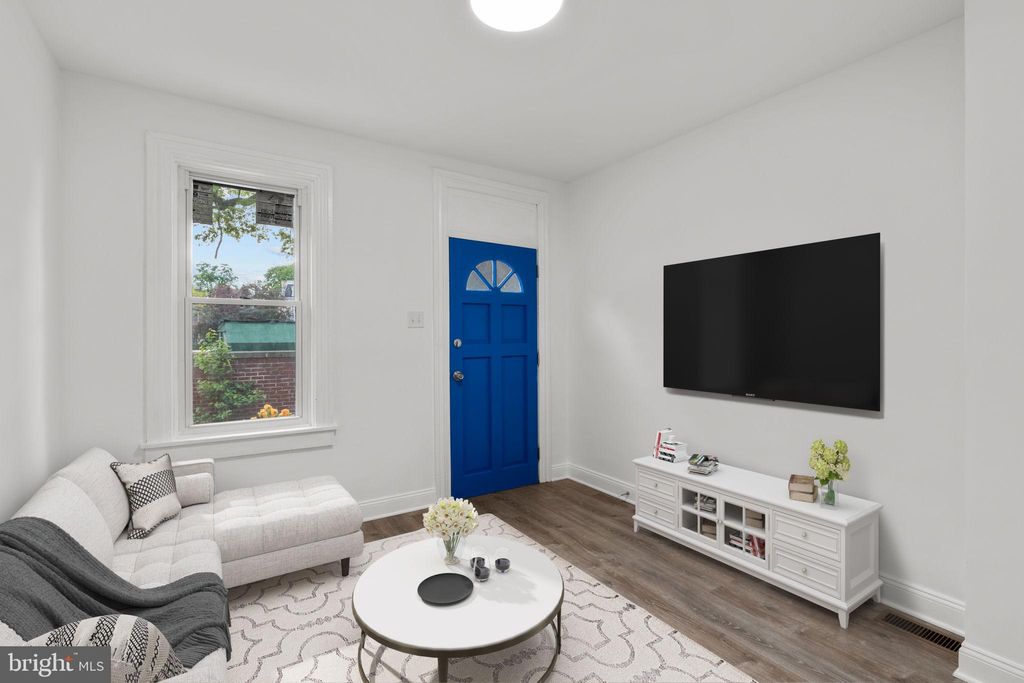 Photo of 425 N CHERRY ST, LANCASTER, PA 17602 (MLS # PALA2034462)