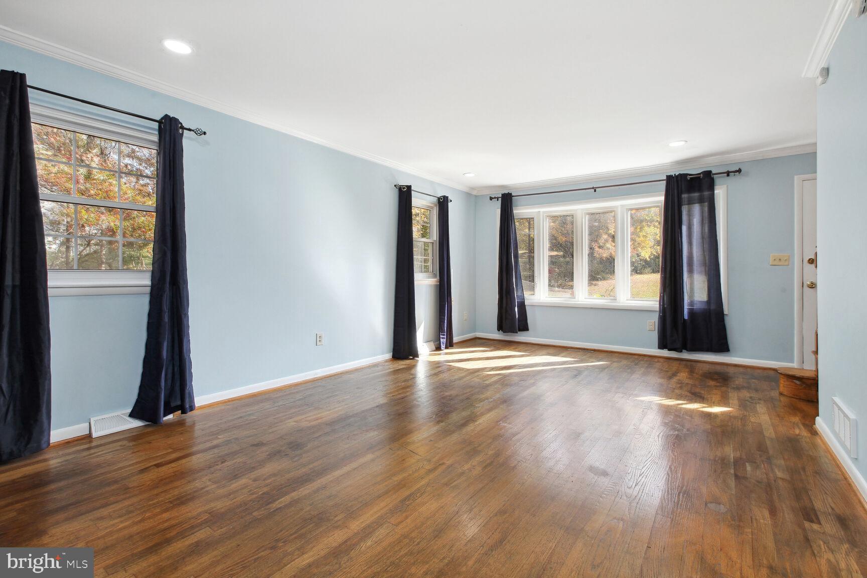 ROSEDALE - Residential Lease