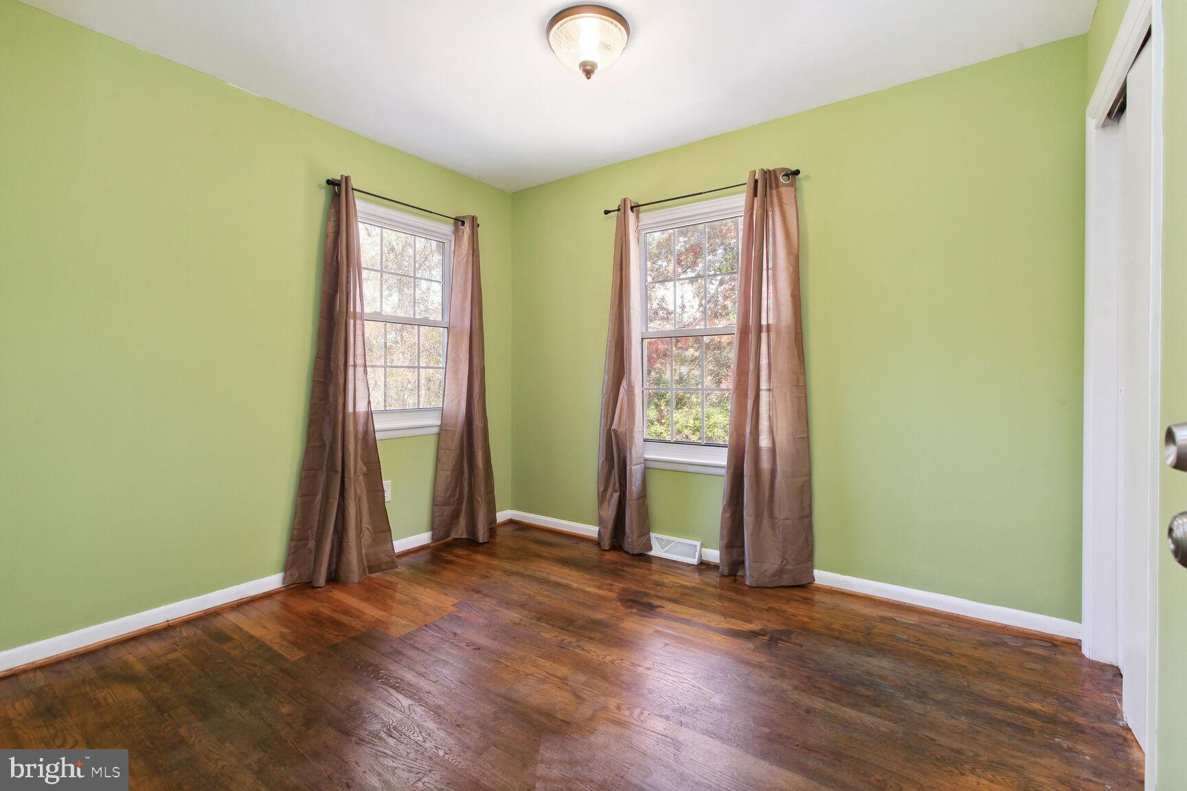 ROSEDALE - Residential Lease