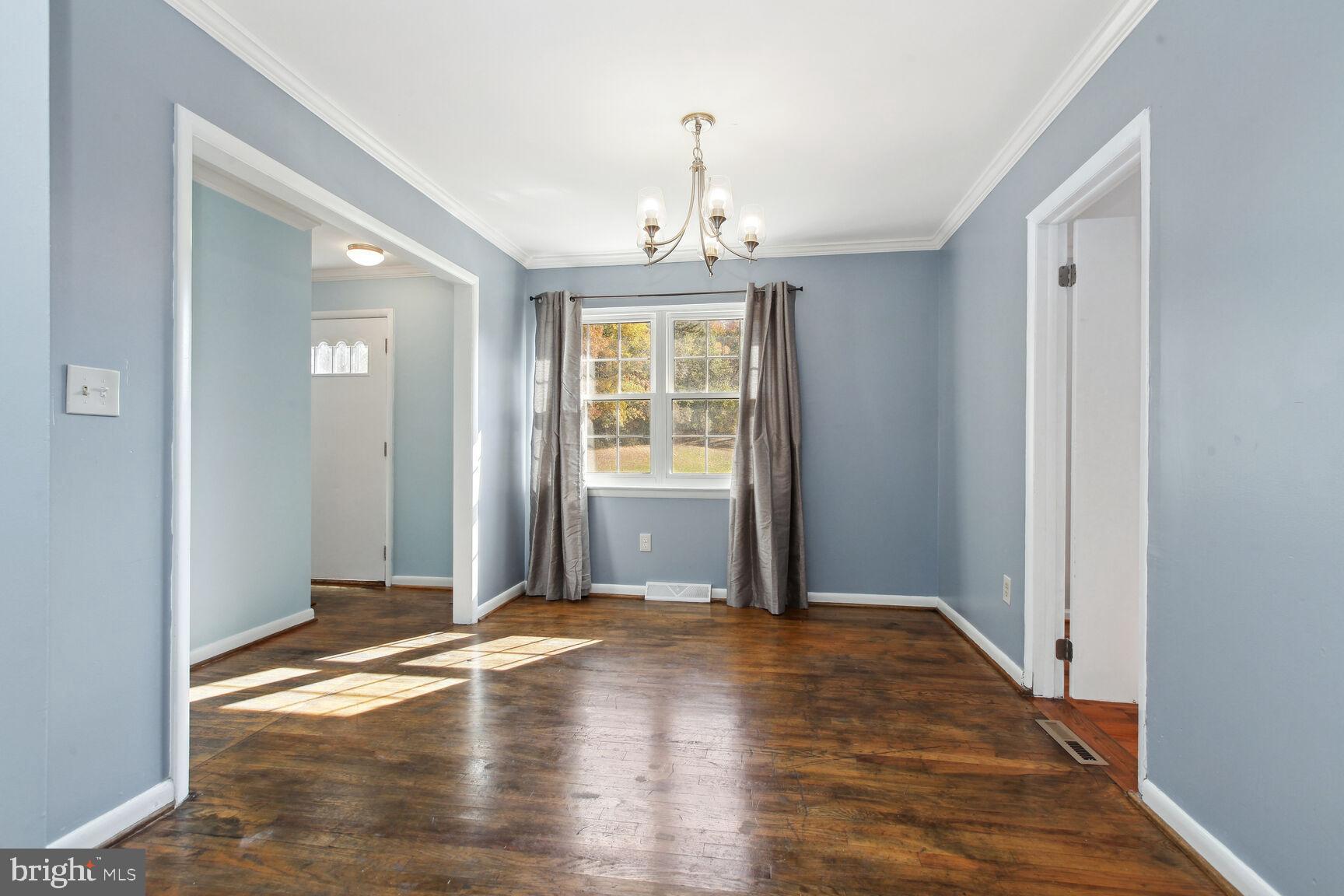 ROSEDALE - Residential Lease