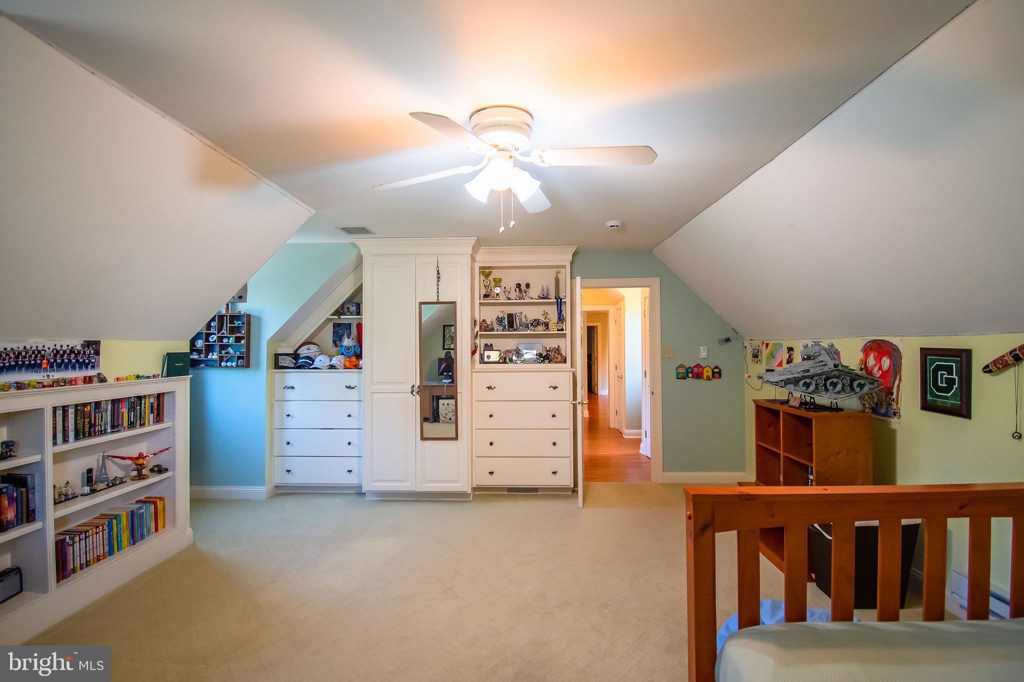 WEATHERFIELD - Residential