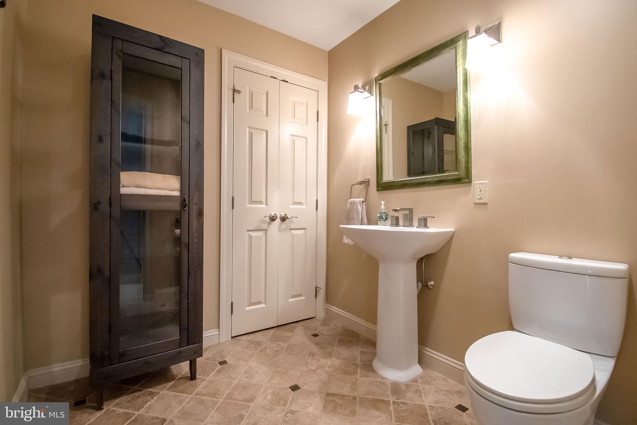 WEATHERFIELD - Residential