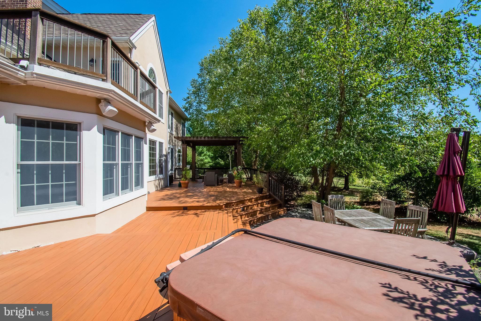 WEATHERFIELD - Residential