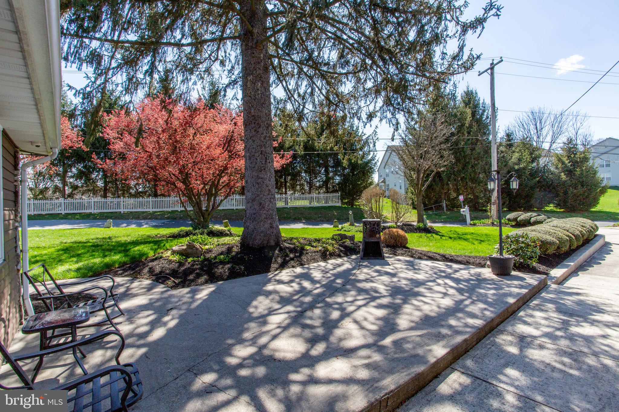 FEASTERVILLE - Residential