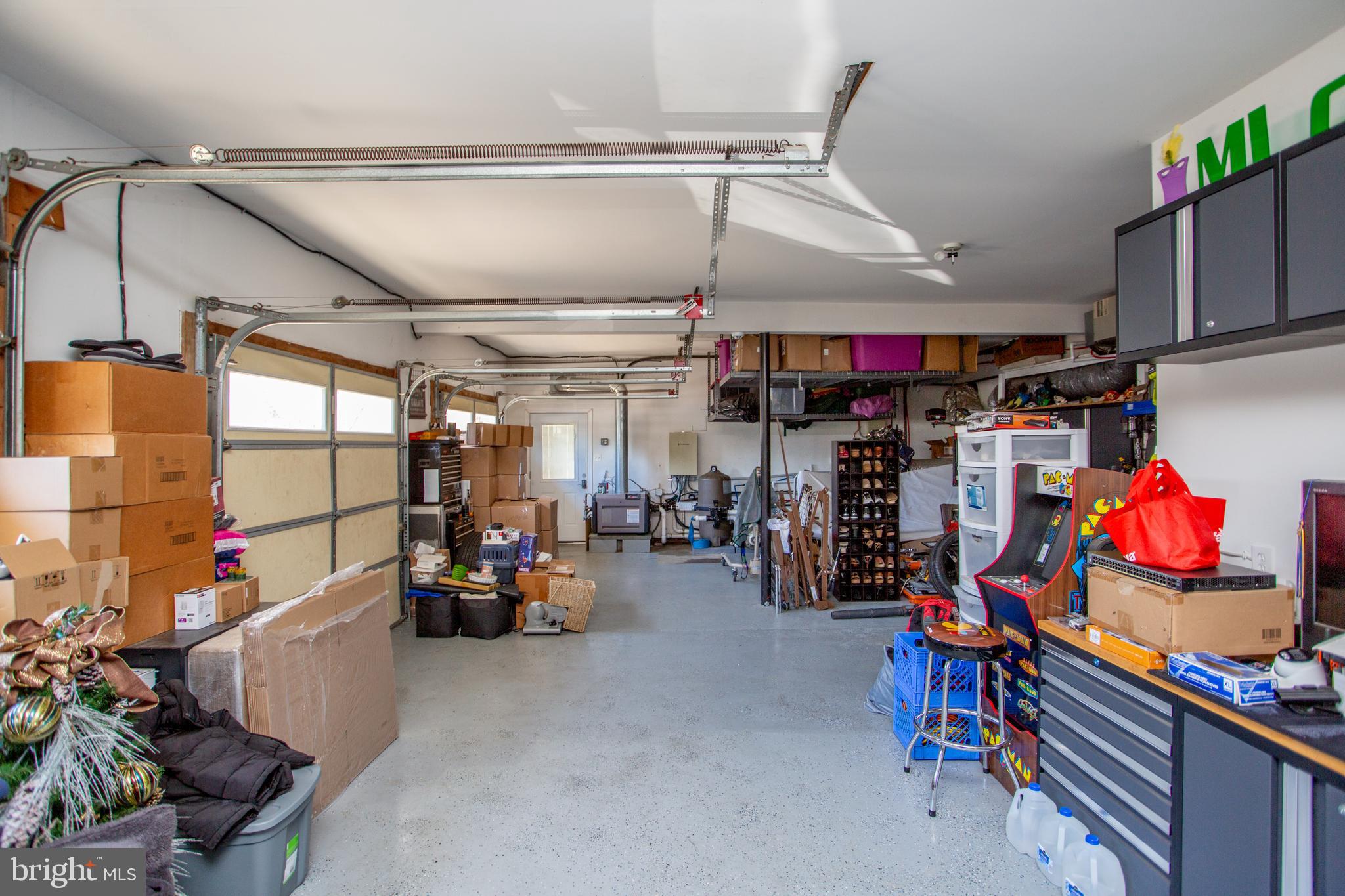 FEASTERVILLE - Residential