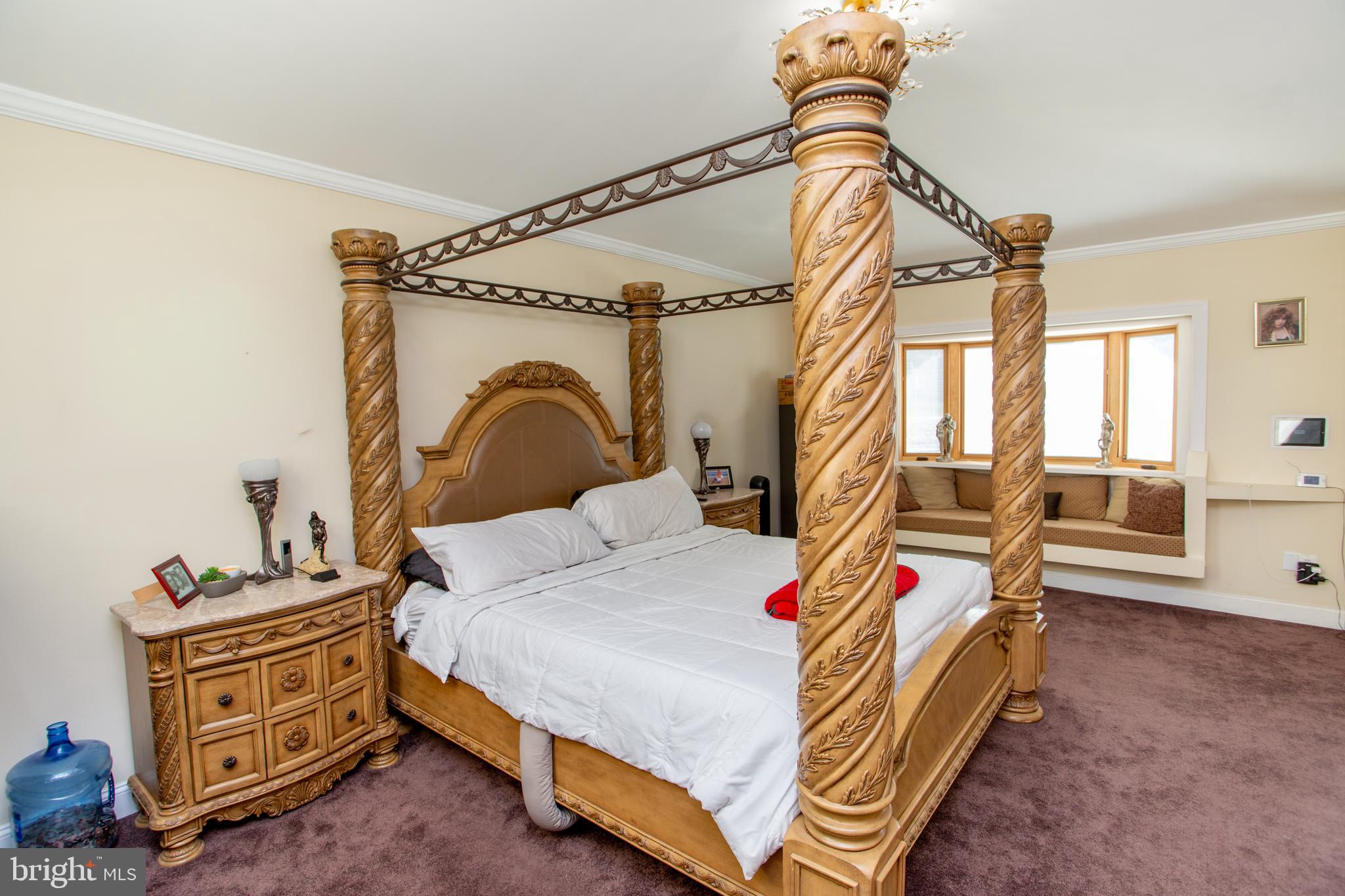 FEASTERVILLE - Residential