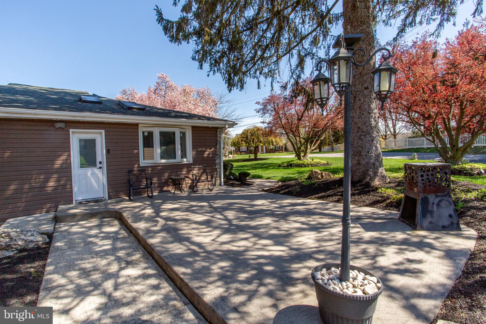 FEASTERVILLE - Residential