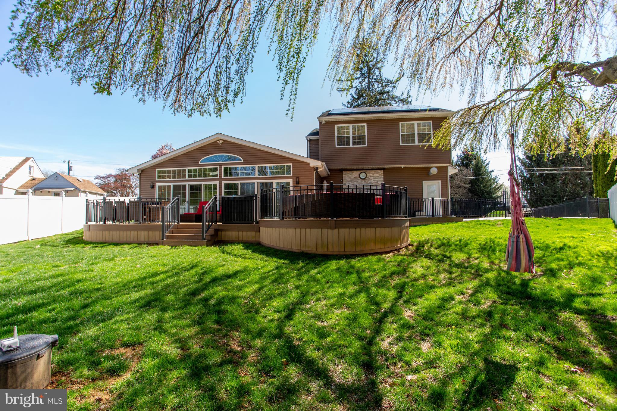 FEASTERVILLE - Residential