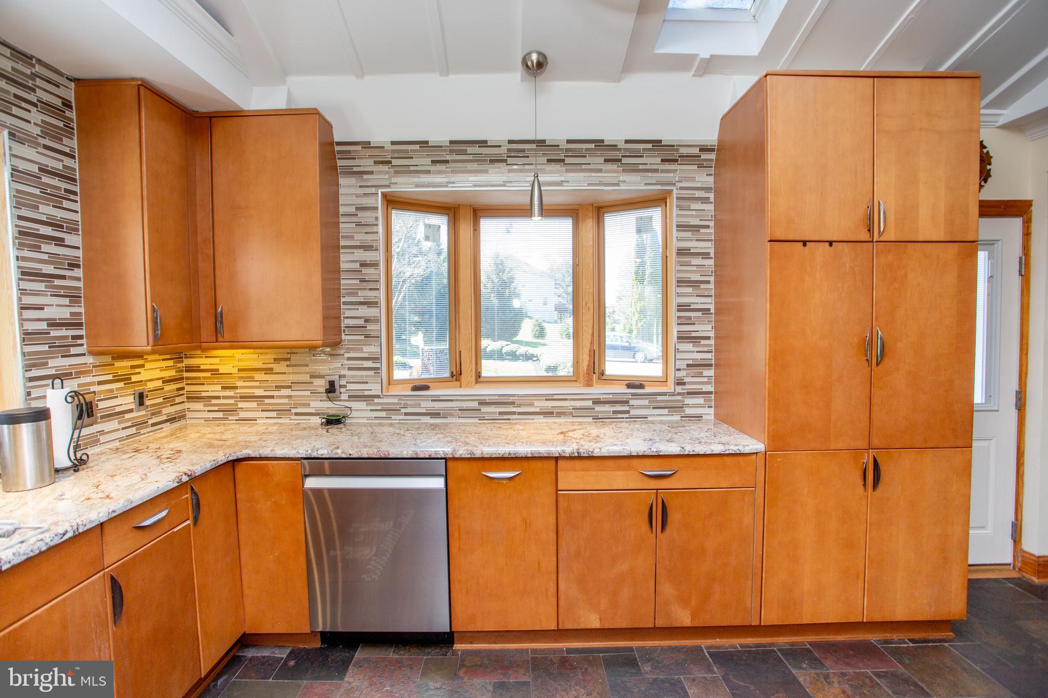 FEASTERVILLE - Residential