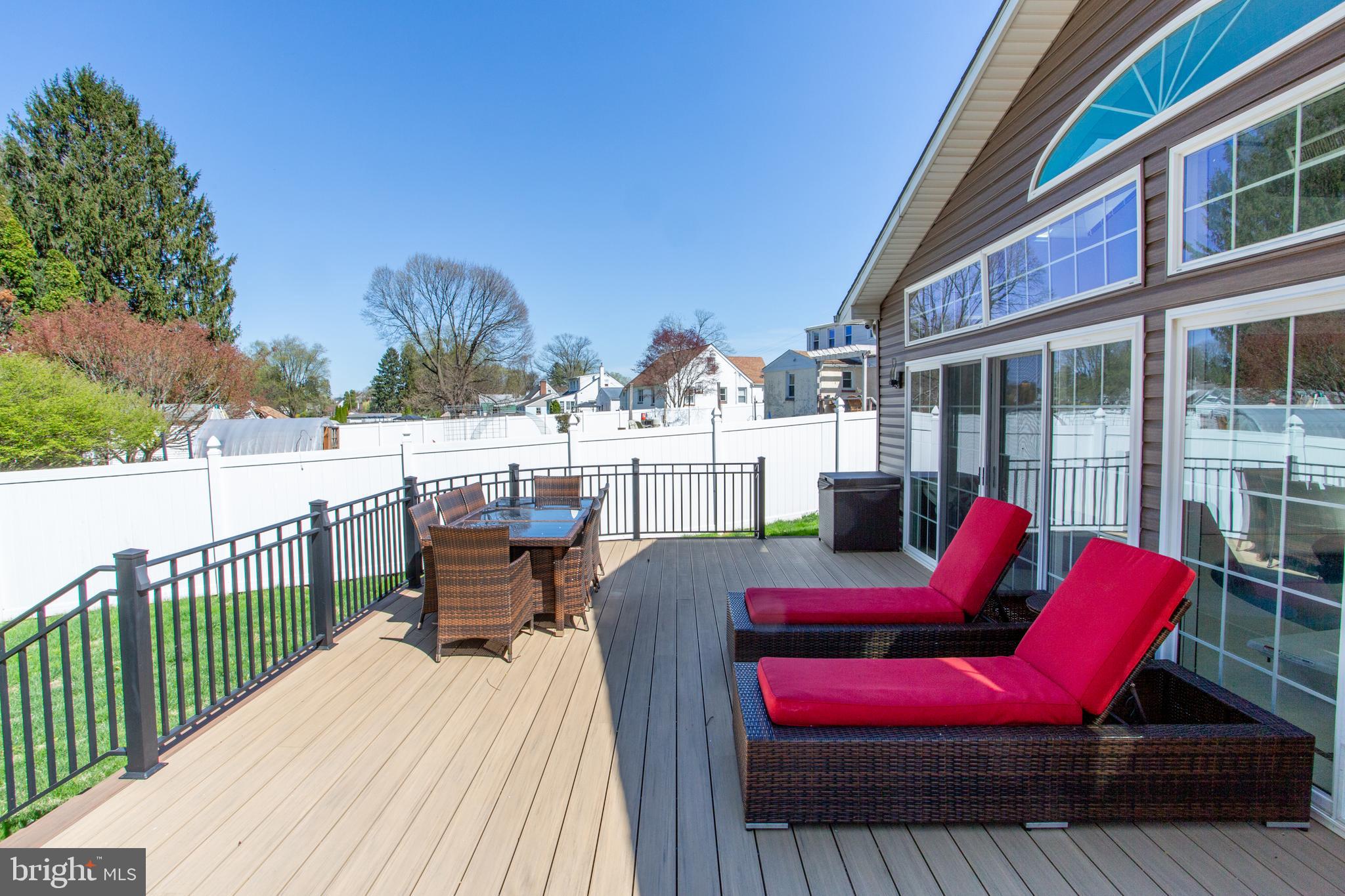 FEASTERVILLE - Residential