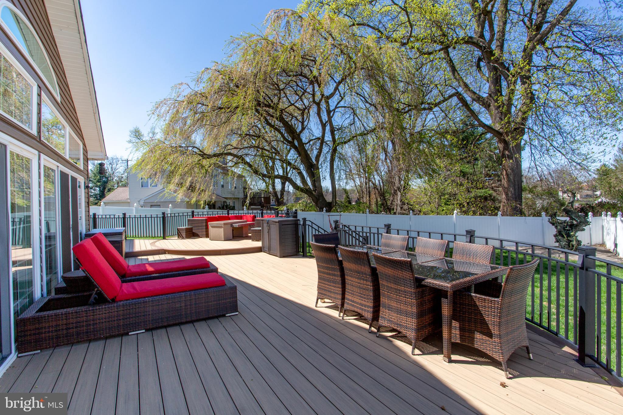 FEASTERVILLE - Residential