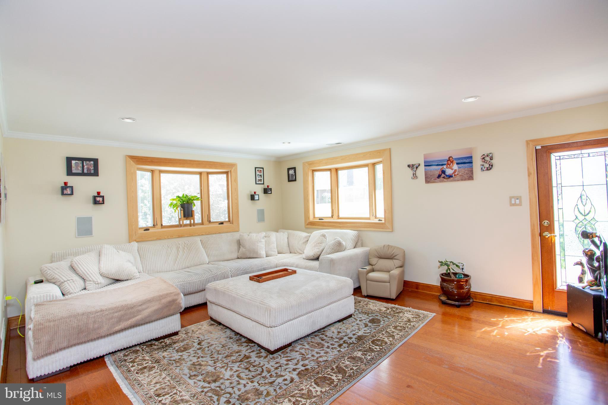 FEASTERVILLE - Residential