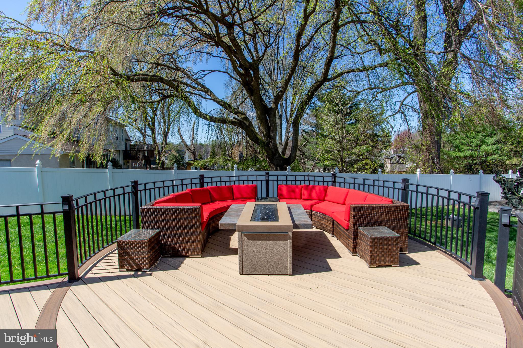 FEASTERVILLE - Residential