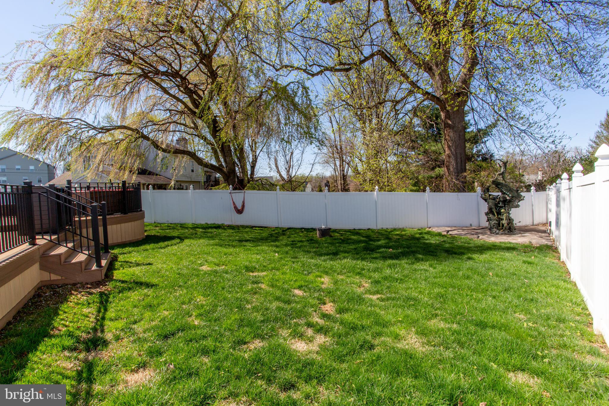 FEASTERVILLE - Residential