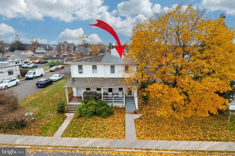 302 W 8TH STREET LANSDALE PA 19446