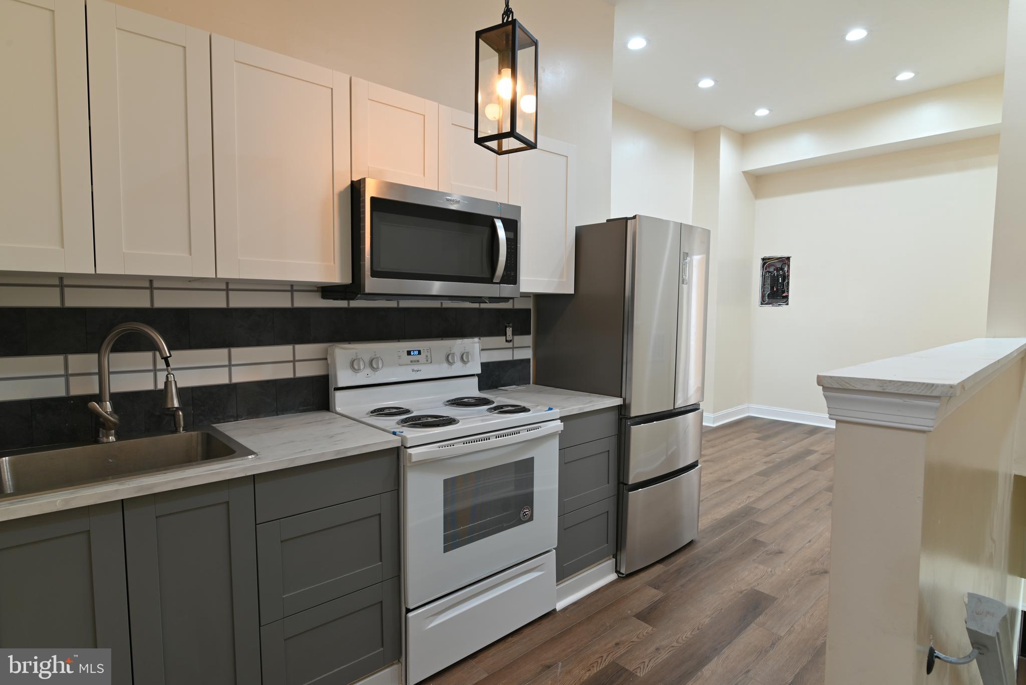 PARKSIDE - Residential Income